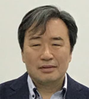 位地　正年